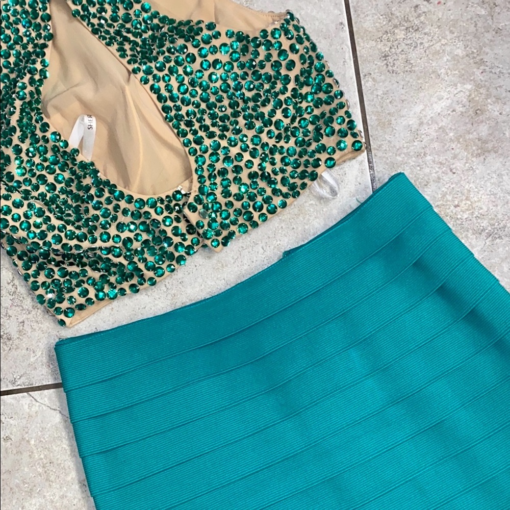 Sherri hill dress size 2